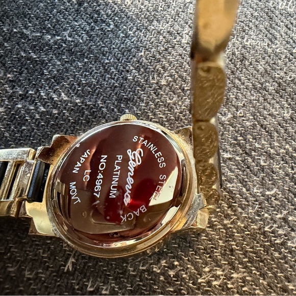 Geneva Platinum 4967 S/S Back Black Gold Tone Bling Bezel Japan Movt Black Face - Picture 3 of 5